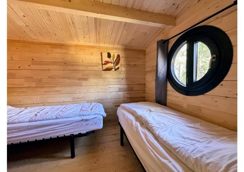 Parc Residentiel De Loisir : Le Loup Blanc Du Riou Hotel Barcelonnette Buitenkant foto